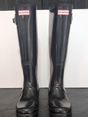 Hunter Classic Tall Black Boots With Boot Inserts Men's Size 8 Women's Size 9
